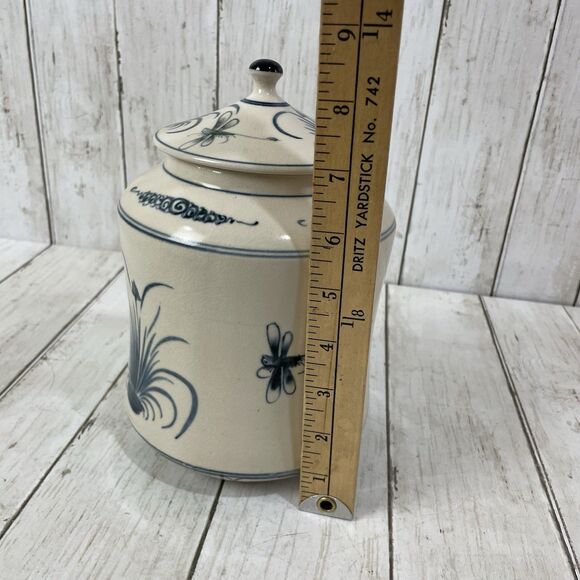 Vintage Bat Trang Vietnamese Pottery Blue & White Dragonfly Temple Ginger Jar - Picture 11 of 12